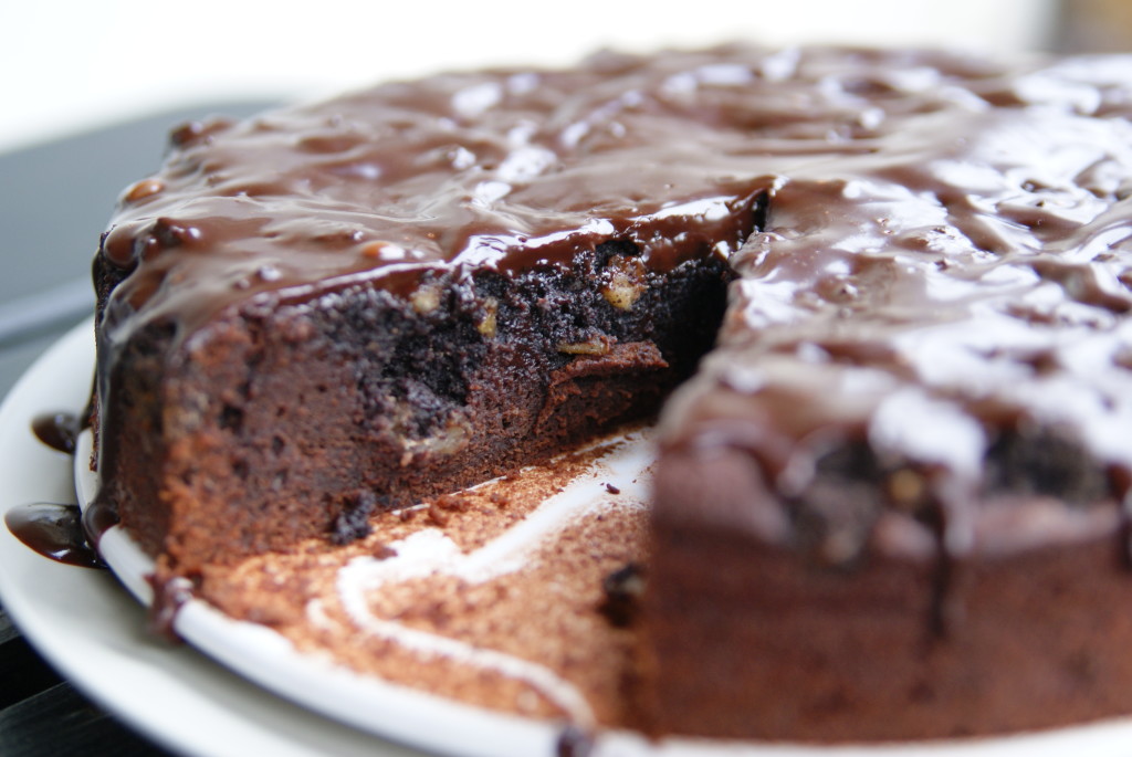 ciasto czekoladowe z makiem i bakaliami